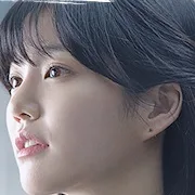 Lee Yoo-Bi