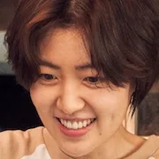 Shim Eun-Kyung as Shin Roo-Mi