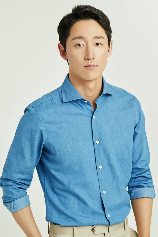 Portrait of South Korean actor Kim Jung-Hwan