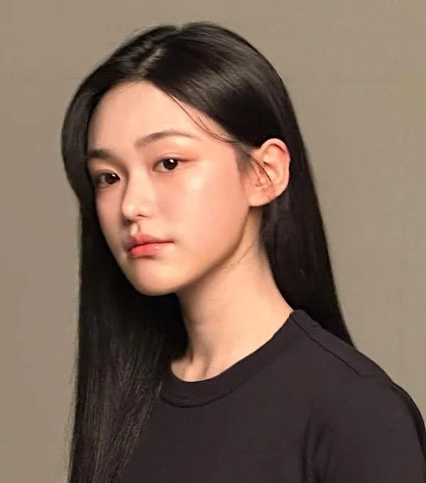 Choi Joo-Eun promotional photograph