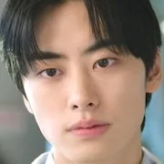 Lee Won-Jung portrait