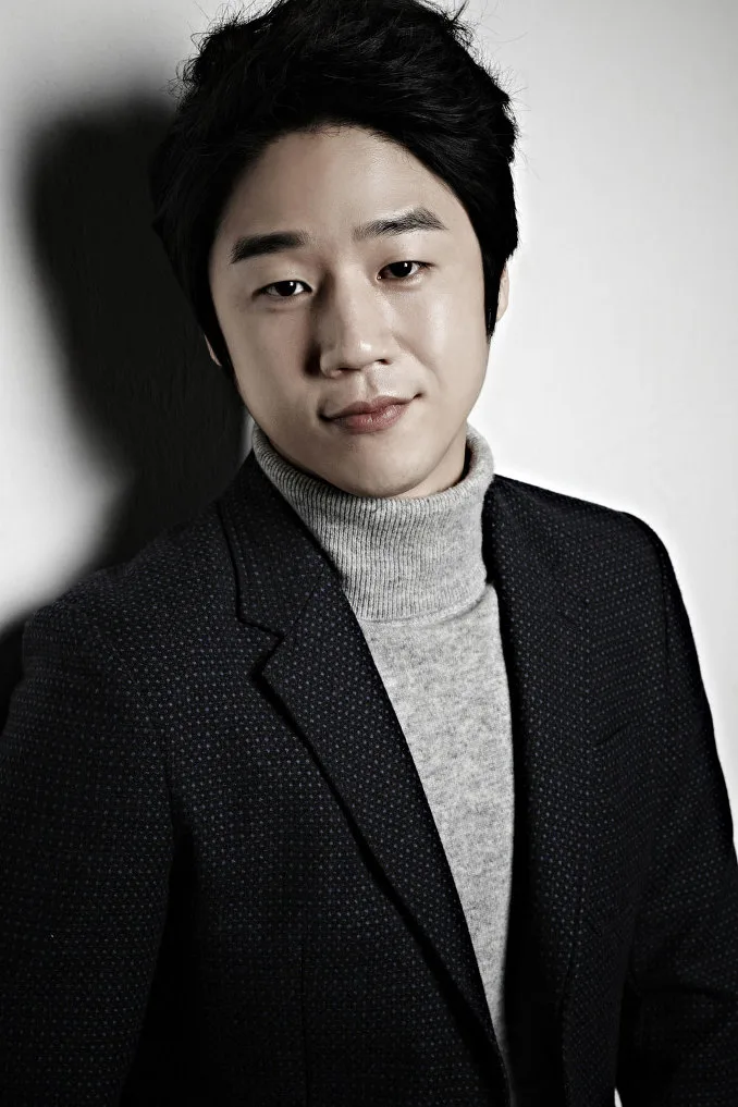 Portrait of South Korean actor Jung Joon-Won