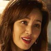Kim Sung-Ryoung as Ms. Hong