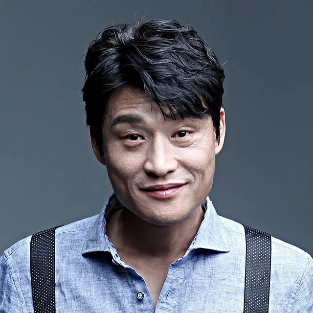 Profile photograph of South Korean actor Park Jung-Hak