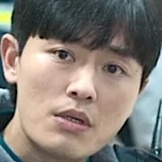 Kim Yeon-Woo