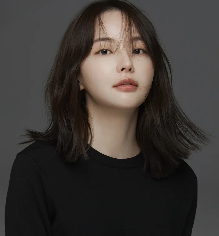 Promotional photograph of South Korean actress Kim Chae-Eun