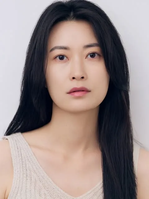 Portrait of actress Choi Seo-Ha