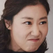 Ra Mi-Ran as Hong Do-Hee