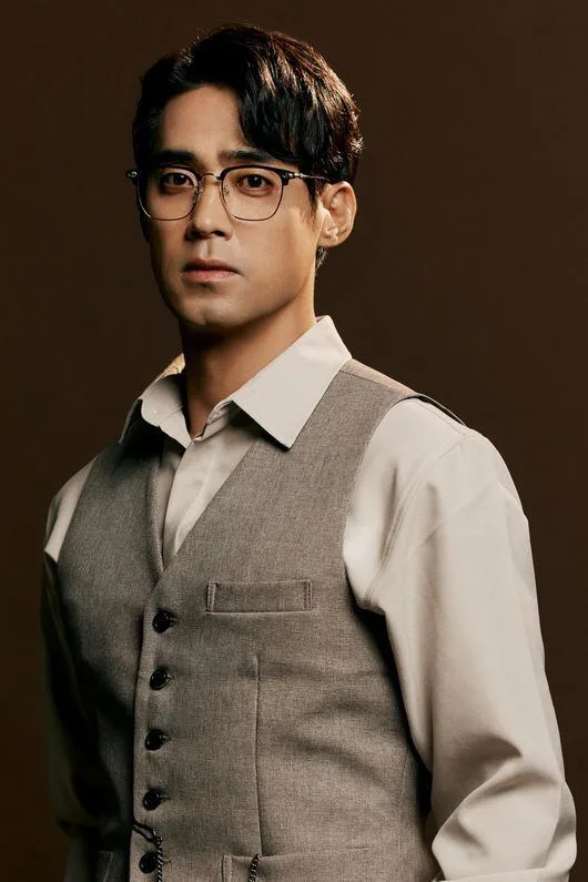 Portrait of actor Cha Yong-Hak