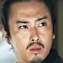 Ryota Miyadate portraying Sukesaburo Inui