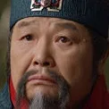 Sun Dong-Hyuk as Lee Ji-Ran