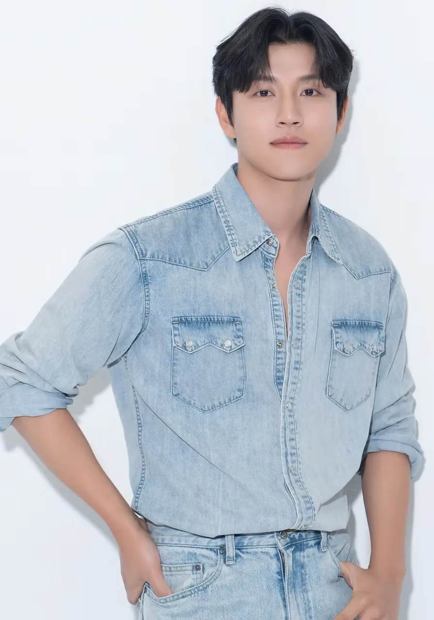 Profile photograph of Kim Jae-Seon