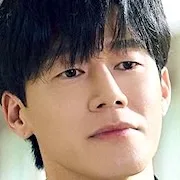 Actor Kim Moo-Yul
