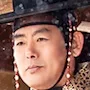 Sung Dong-Il as Jang Hyun