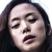 Jeon Do-Yeon as Kim Hye-Kyung