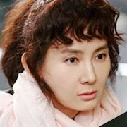 Chae Shi-ra