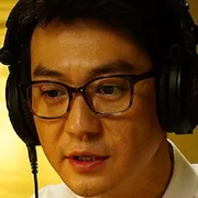 Park Yong-Woo as Hyung-Joon