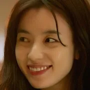 Han Hyo-Joo as Yi-Soo