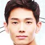On Joo-Wan as Lee Hyun-Myung