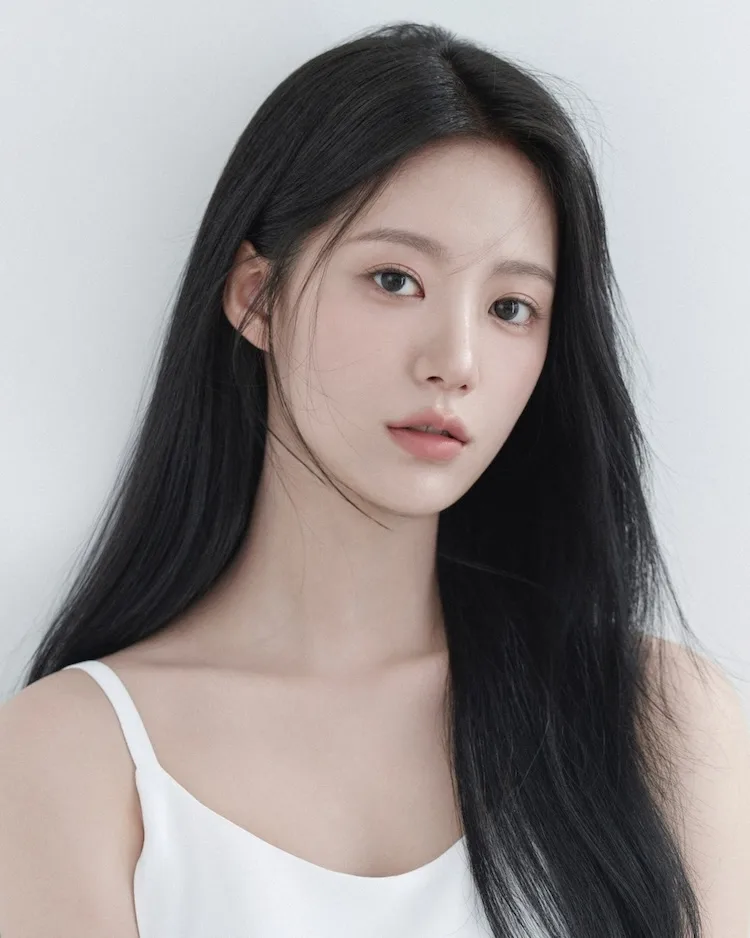 Portrait of Jung Ye-Na