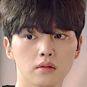 Actor Song Kang