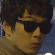 Actor Song Il-Kook