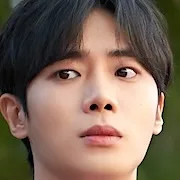 Choo Young-Woo