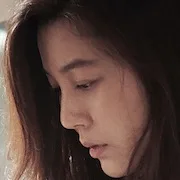 Kim Ha-Neul as Kim Jin-Young