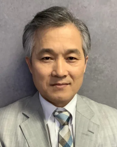 Profile photograph of actor Park Byung-Wook