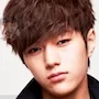 Kim Myung-Soo as Lee Hyun-Soo