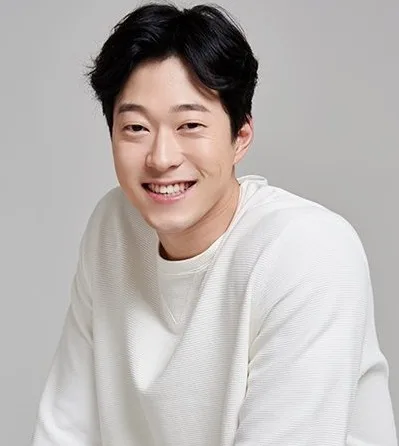 Portrait of South Korean actor Lee Si-Hun
