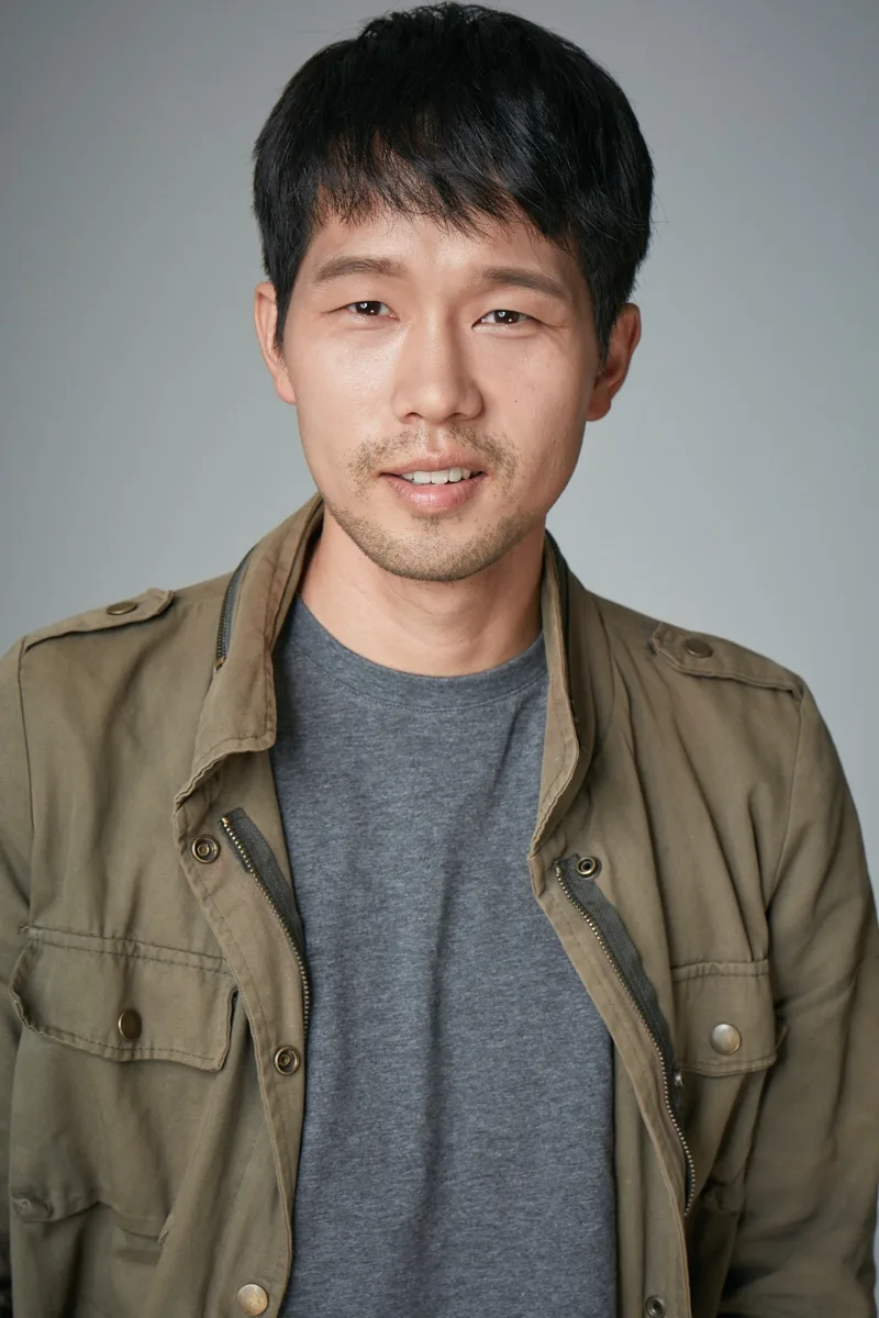 Portrait of South Korean actor Lee Gyoung-Ho