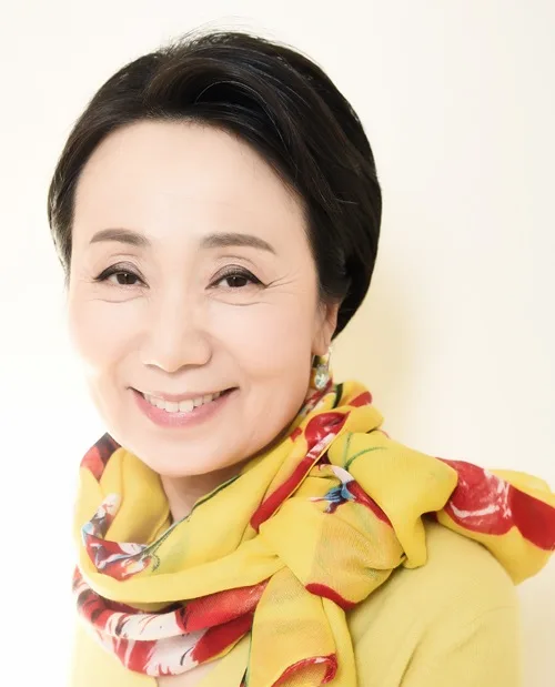 Sung Byoung-Sook portrait photo from 1955