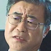 Actor Kim Yong-Tae