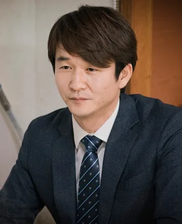 Kim Jong-tae portrait