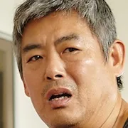 Sung Dong-Il as Detective No