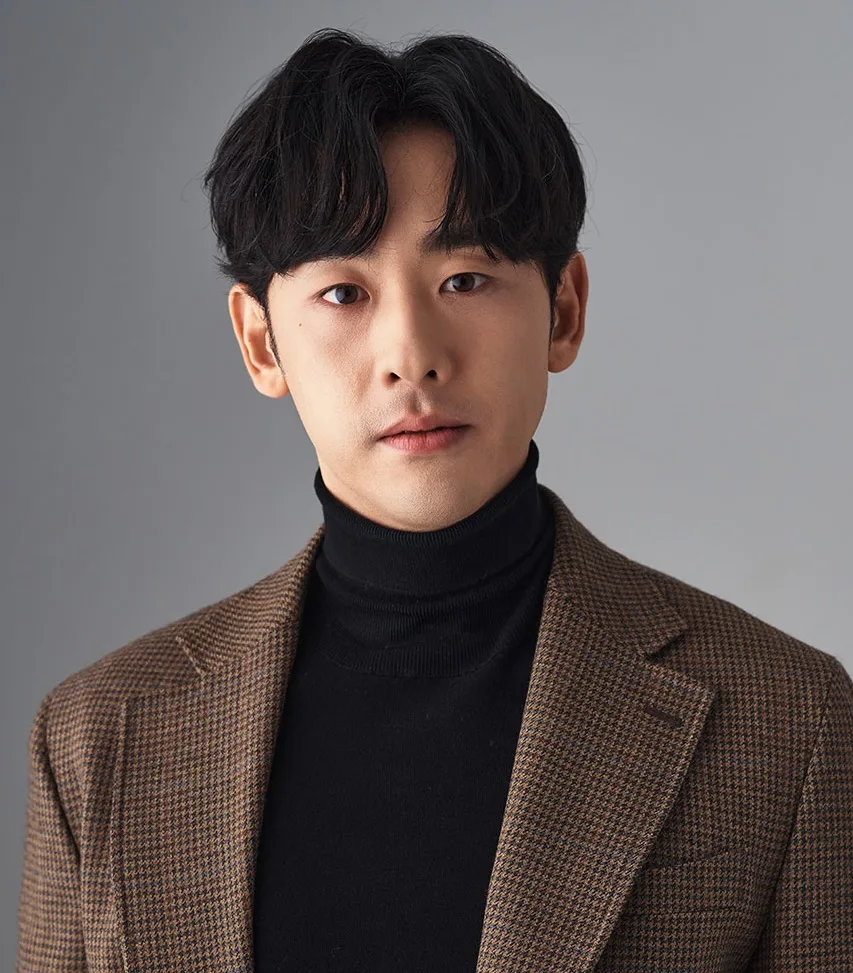 Nam Yun-Ho promotional portrait