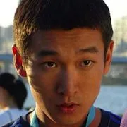 Cho Seung-Woo as Yoon Cho-Won
