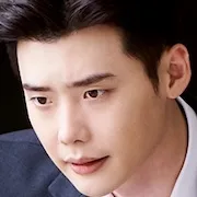 Lee Jong-Suk as Jung Jae-Chan