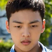 Kim Min-Jae as Sung-Woong