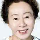 Youn Yuh-jung as Bok Mak-rye