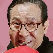 Yoon Duk-Yong