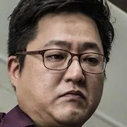 Kwak Do-Won as Moon Ki-Bum