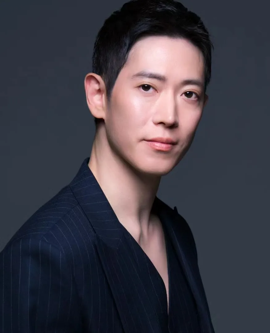 Yu Hyun-Su portrait photograph