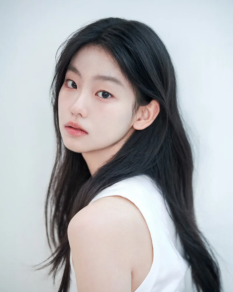 Portrait of Seo Su-Min