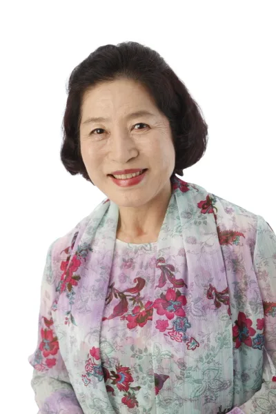 Park Seung-Tae portrait profile photo