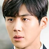 Kim Seon-ho as Ko Ji-seok