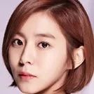 Uee as Lee Se-Jin