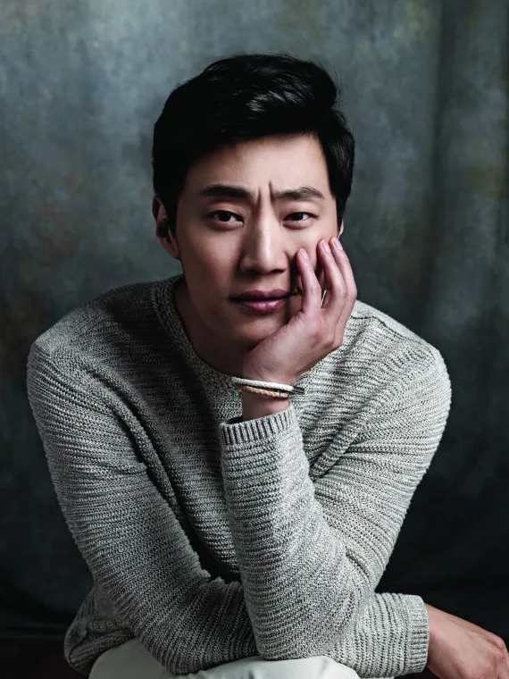 Lee Hee-jun portrait photo