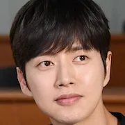 Park Hae-Jin as Yoo Jung